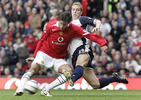 她的形象越 她的形象越